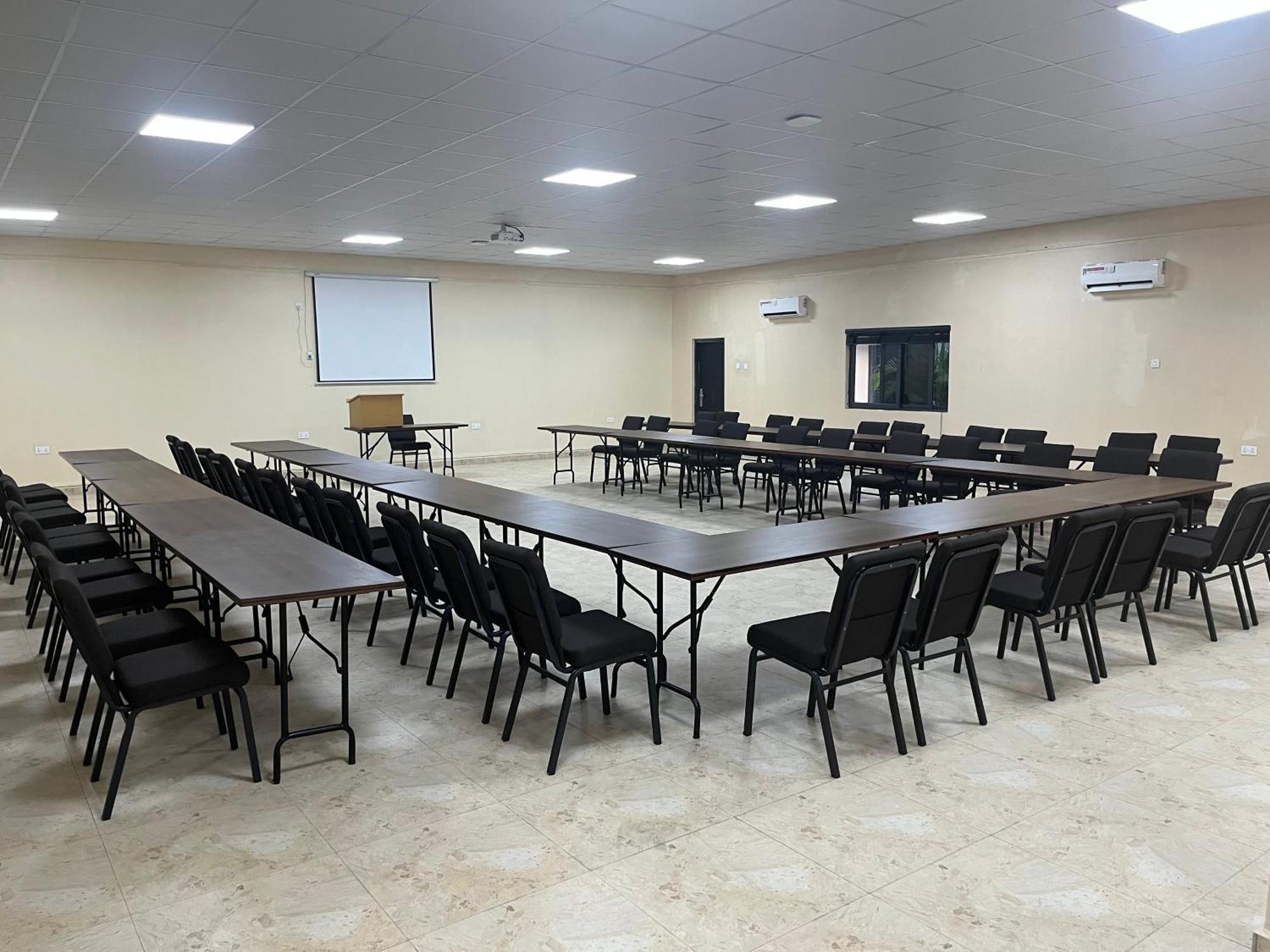 Adis Hotels Prime Ibadan Exterior photo