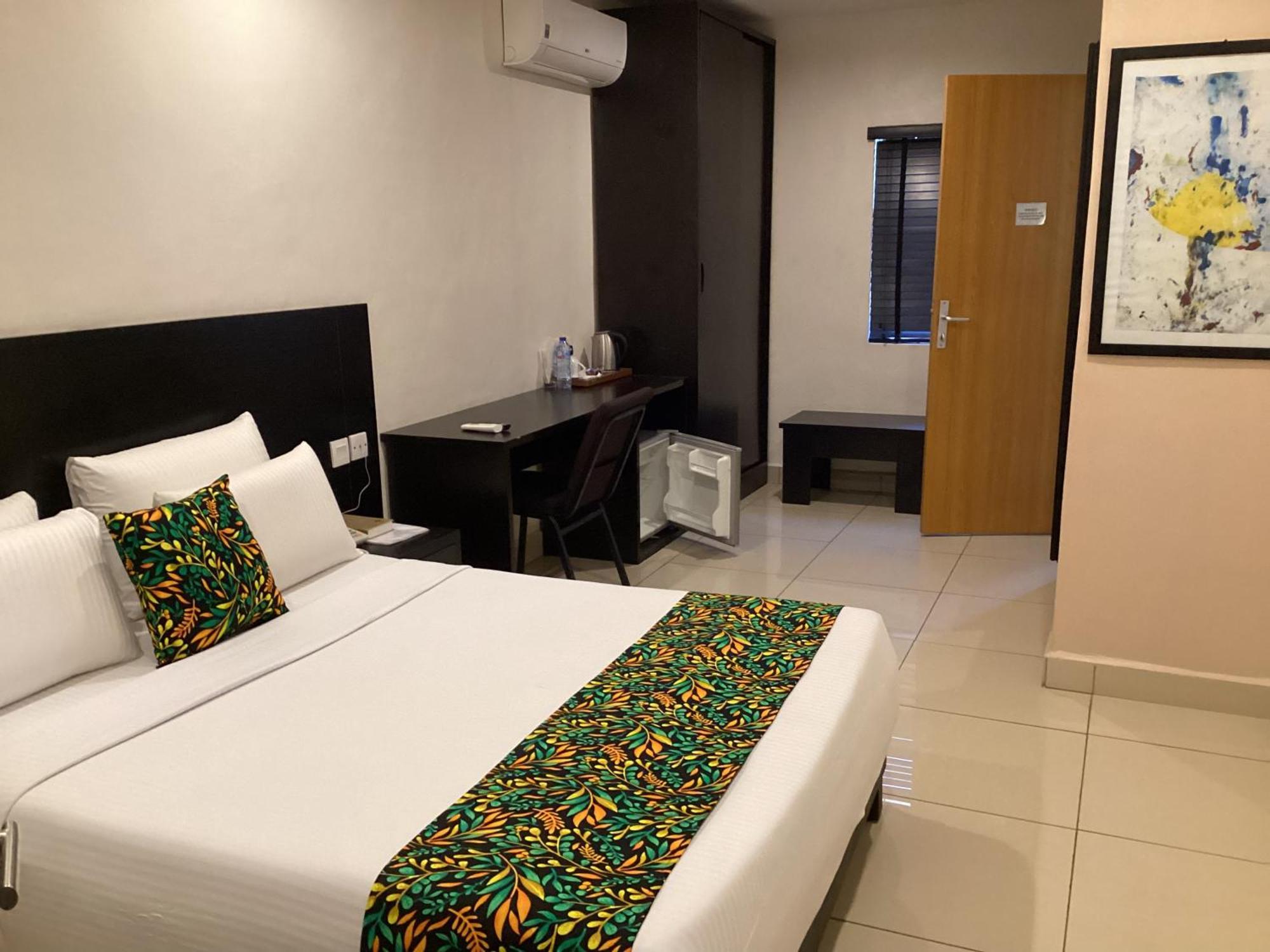 Adis Hotels Prime Ibadan Exterior photo